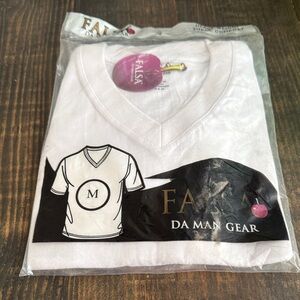 LSA White V-Neck T-Shirt‎